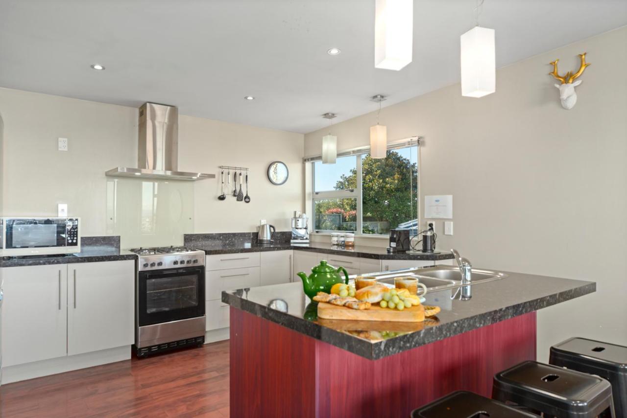 The Lakehouse - Lac Taupo Extérieur photo